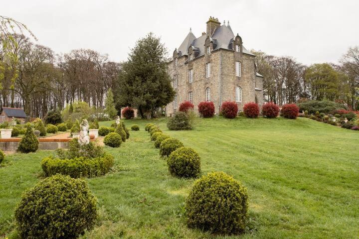 Chateau De Montbrault Fleurigné Zewnętrze zdjęcie