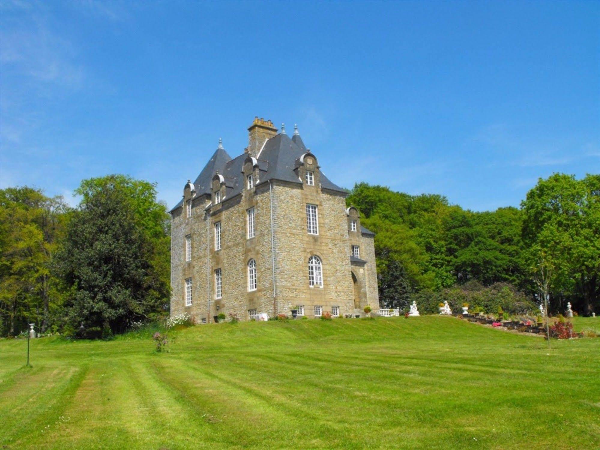 Chateau De Montbrault Fleurigné Zewnętrze zdjęcie